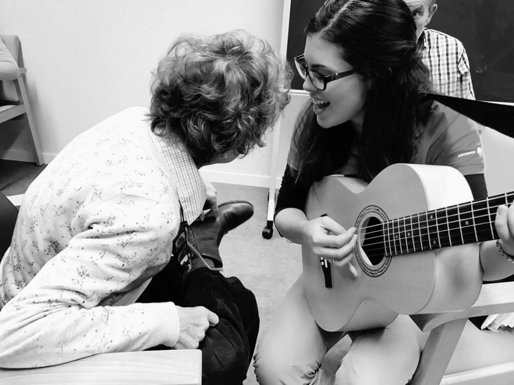 12historiasconsejosytestimoniosdemusicoterapeutas